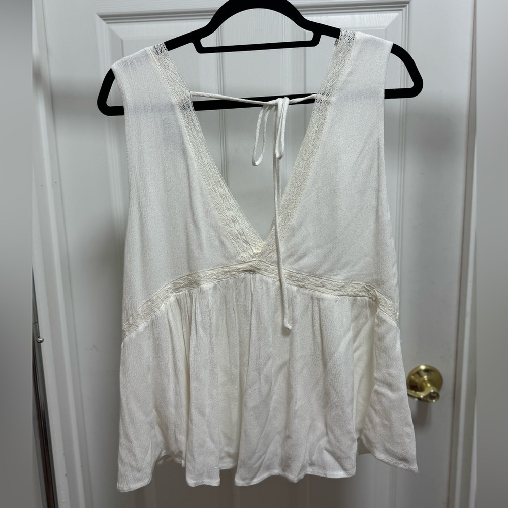 Wishlist Apparel White Boho Lace Trim Tank - Picture 2 of 5
